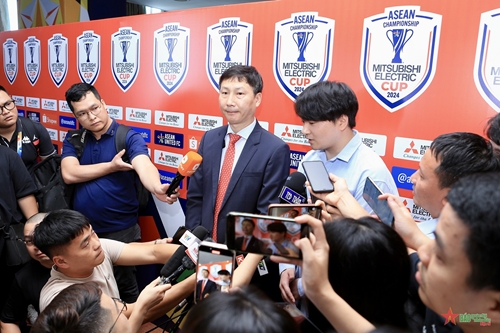 Huấn luyện viên Kim Sang-sik: “Đội tuyển Việt Nam sẽ hoàn thành mục tiêu vào chung kết ASEAN Cup 2024”

